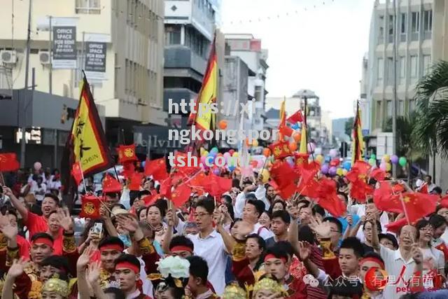 毛里求斯岛足球队准备迎战大溪地笑面虎队，胜负难料